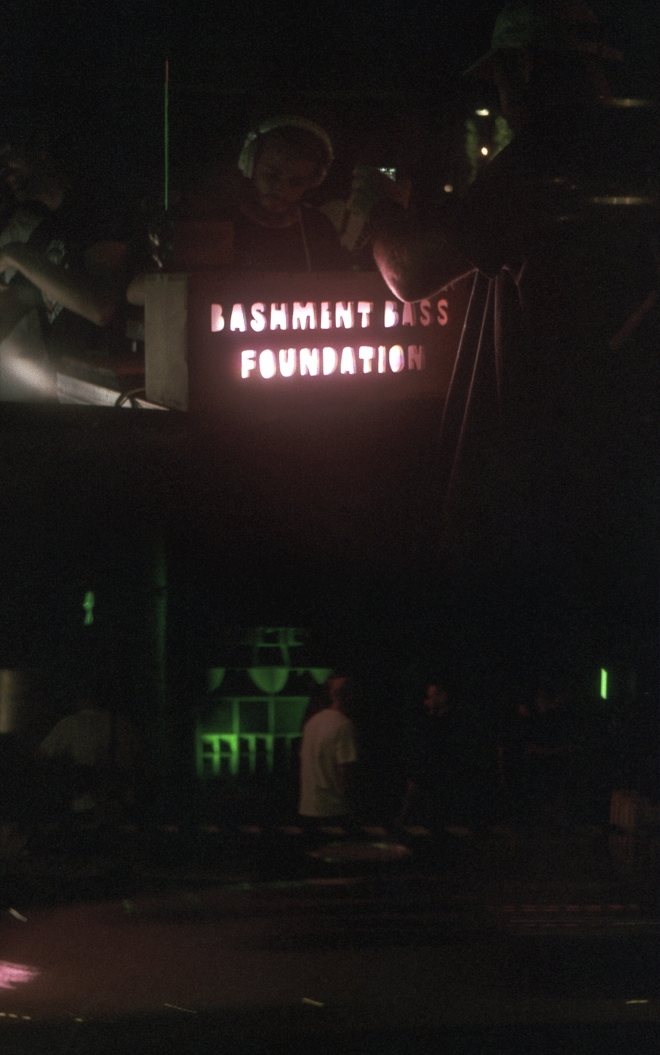 13 SHAKHTA meets TRUANT bashment bass foundation, mycash